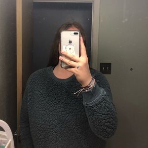 Cropped Fleece Sweater